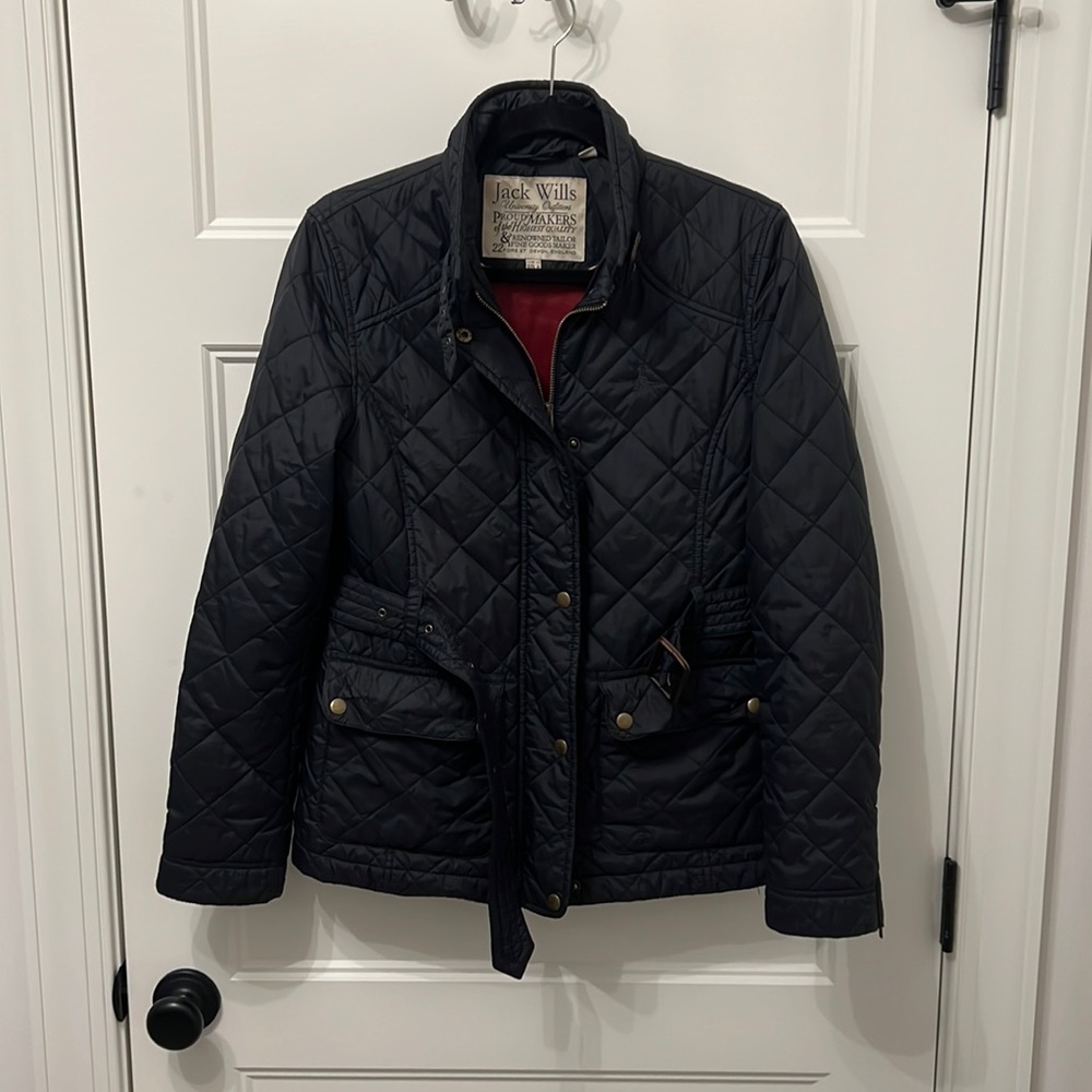 Gently used Jack Wills Womens Sz 8 quilted jacket